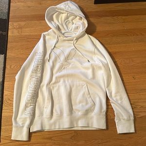Men’s American Eagle never worn white Hoodie.